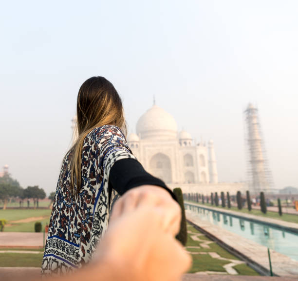 escort service lucknow